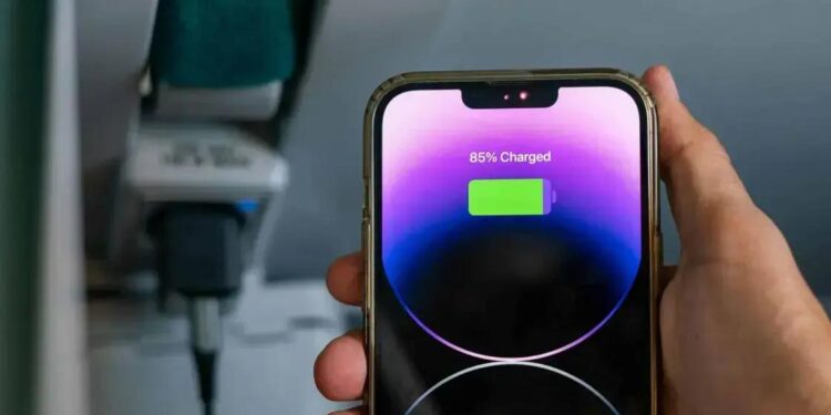 8 DICAS FÁCEIS para ENTREGADORES do iFood economizarem BATERIA no Celular 1 8 DICAS FÁCEIS para ENTREGADORES do iFood economizarem BATERIA no Celular