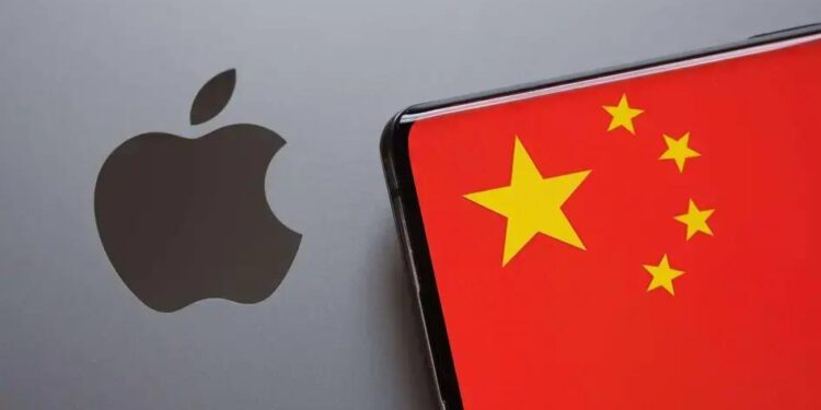 A Apple vai FECHAR sua primeira LOJA na CHINA – Entenda o que isso significa!