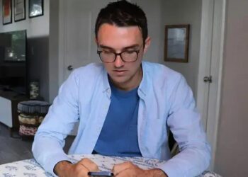 Como gravar a tela do iPhone ou iPad com a sua voz de fundo