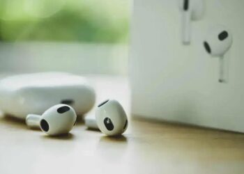 NÃO PERCA: 500 AirPods de 3ª GERAÇÃO à venda no leilão da Receita Federal!