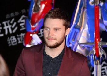 O que ninguém te conta sobre Jack Reynor em “Presumed Innocent”