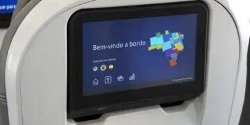 Você já pode usar SEUS FONES Bluetooth nos voos da Azul!