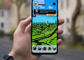 Você sabia que dá para jogar MINECRAFT no celular?