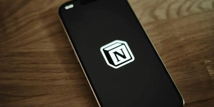 6 TEMPLATES IMPERDÍVEIS para ORGANIZAR seus ESTUDOS com Notion em 2025!