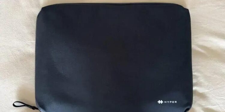 A SLEEVE HyperShield que está TRANSFORMANDO a forma de levar seu MacBook! 1 A SLEEVE HyperShield que está TRANSFORMANDO a forma de levar seu MacBook!