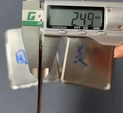 Bateria do iPhone 17 Air: ESPESSURA INCRÍVEL de apenas 2,49mm!