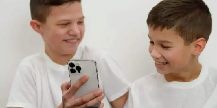 Evite ERROS na App Store: IMPEDINDO que Crianças Comprem!