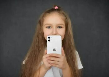 FAÇA ISSO AGORA: Como Bloquear Conteúdos Adultos no Seu iPhone ou iPad!