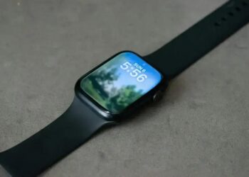 PARE de ignorar isso! Apple denuncia ex-funcionária que levou segredos do Apple Watch para OPPO