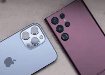 VALE A PENA? Samsung está GANHANDO MERCADO da Apple nos EUA em 2025