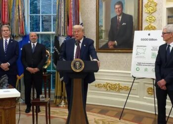 O que Tim Cook realmente disse a Trump na Casa Branca?