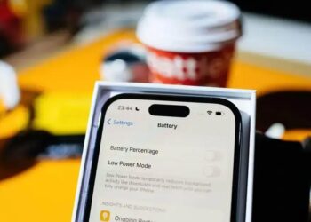 Seu iPhone SOFREU com o iOS 26? Entenda a QUEDA na performance da bateria!