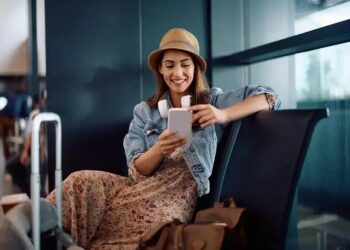 12 DICAS INCRÍVEIS para NUNCA mais sentir tédio em viagens!