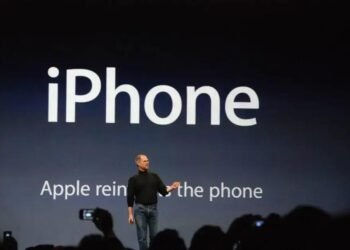 A VERDADE sobre como Steve Jobs convenceu a Corning a criar vidro para o iPhone! 8 A VERDADE sobre como Steve Jobs convenceu a Corning a criar vidro para o iPhone!
