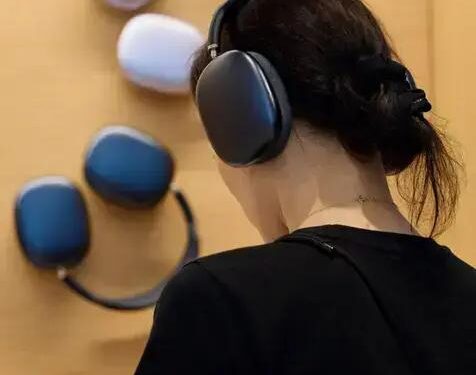 DEPECADO! AirPods Max com 36% de DESCONTO – Não perca essa oferta! 1 DEPECADO! AirPods Max com 36% de DESCONTO – Não perca essa oferta!