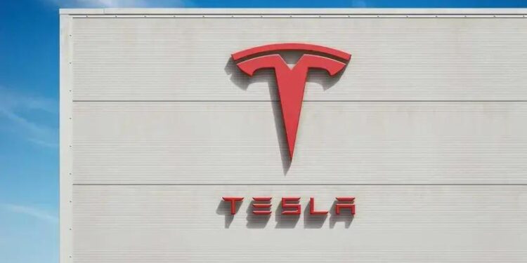 BILIONÁRIO: Tesla e Samsung SDI fecham acordo que vai TRANSFORMAR o setor de energia! 1 BILIONÁRIO: Tesla e Samsung SDI fecham acordo que vai TRANSFORMAR o setor de energia!