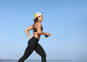 FAÇA ISSO AGORA: Como iniciar um exercício pelo app Fitness do iPhone!